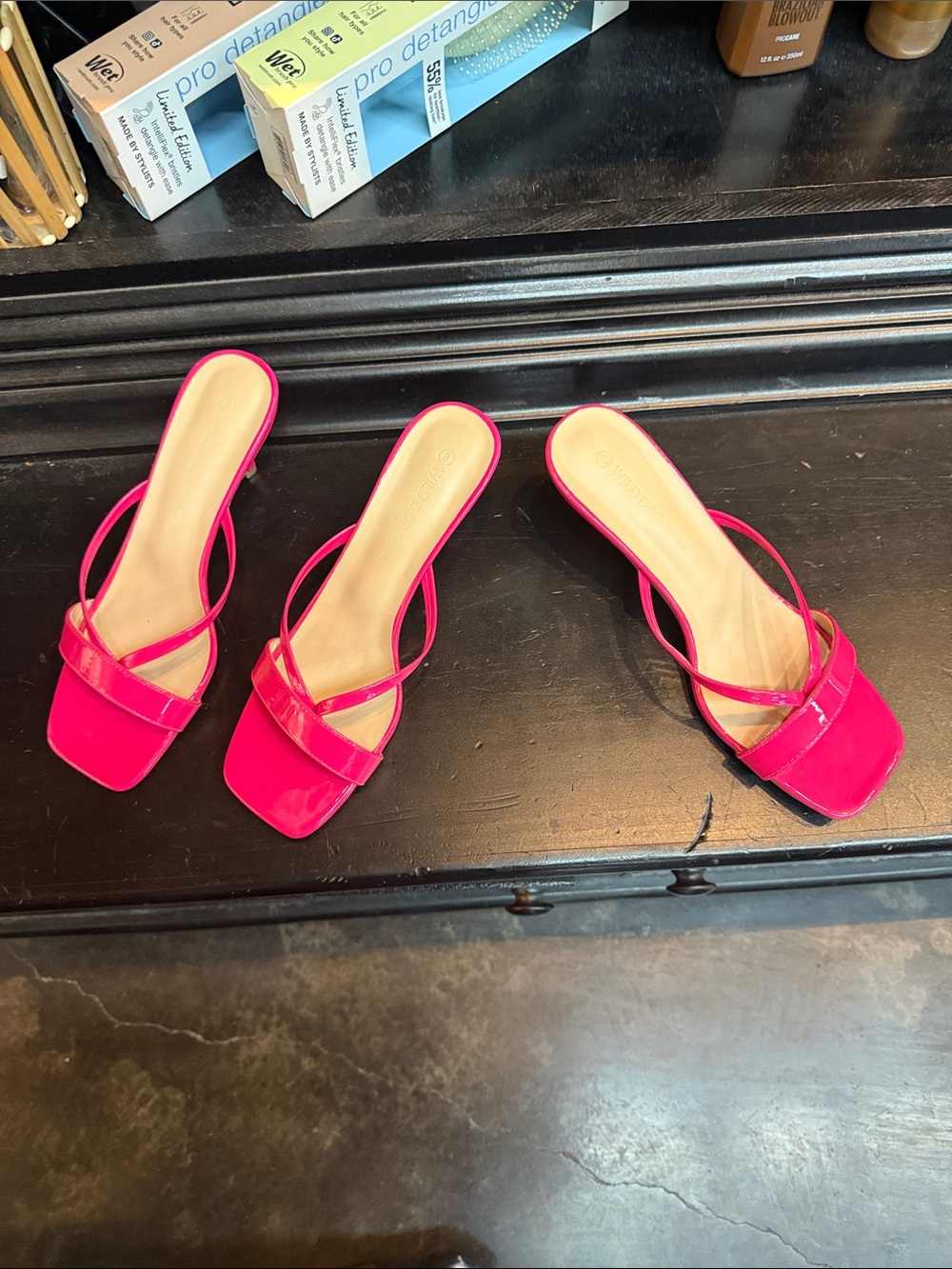 Women’s Slide Sandals in Bright Pink - Brand: 2 rt foot size 8  both are right